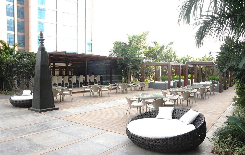 Jw Marriott Hotel Bengaluru Buitenkant foto