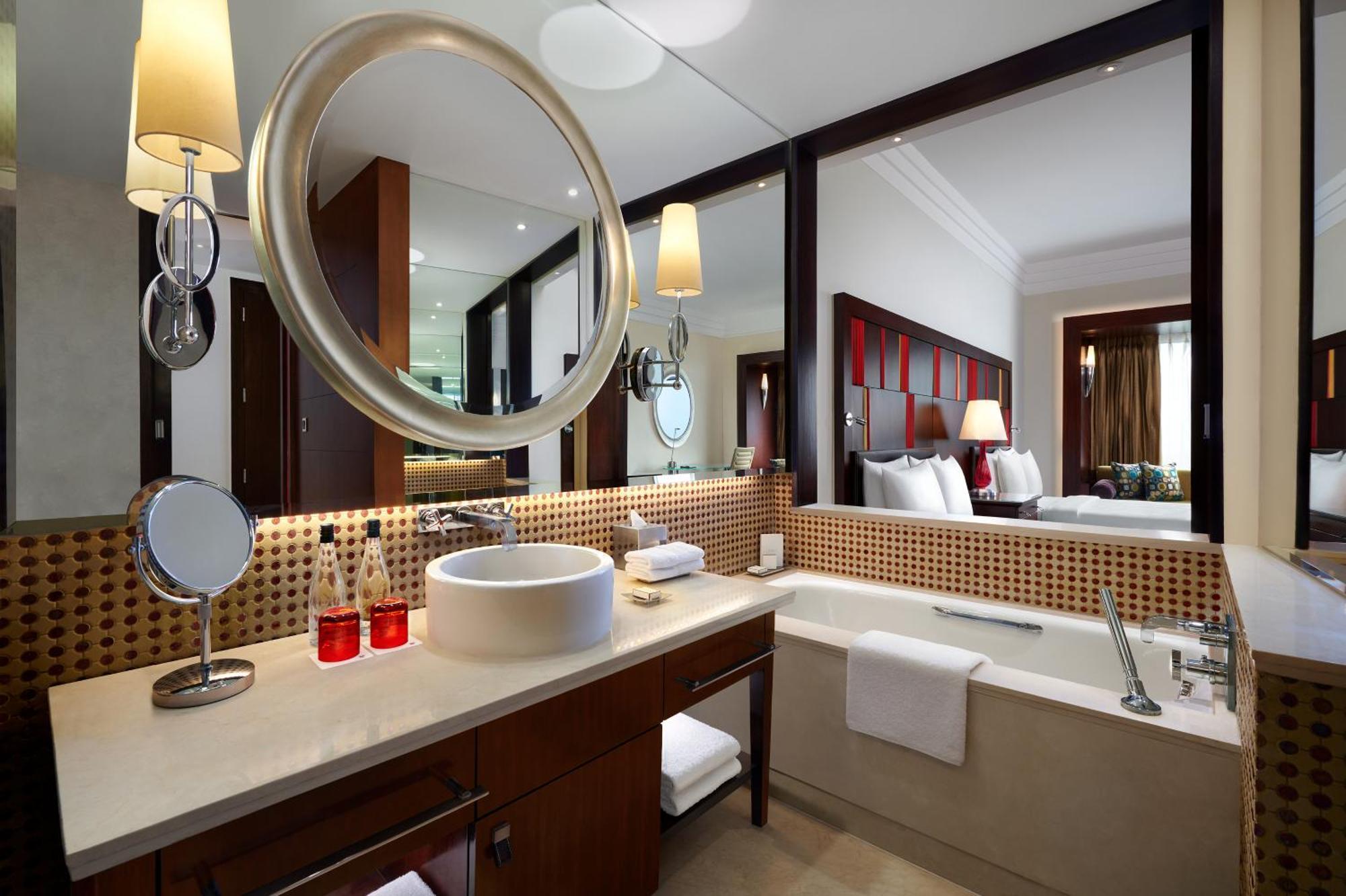 Jw Marriott Hotel Bengaluru Buitenkant foto