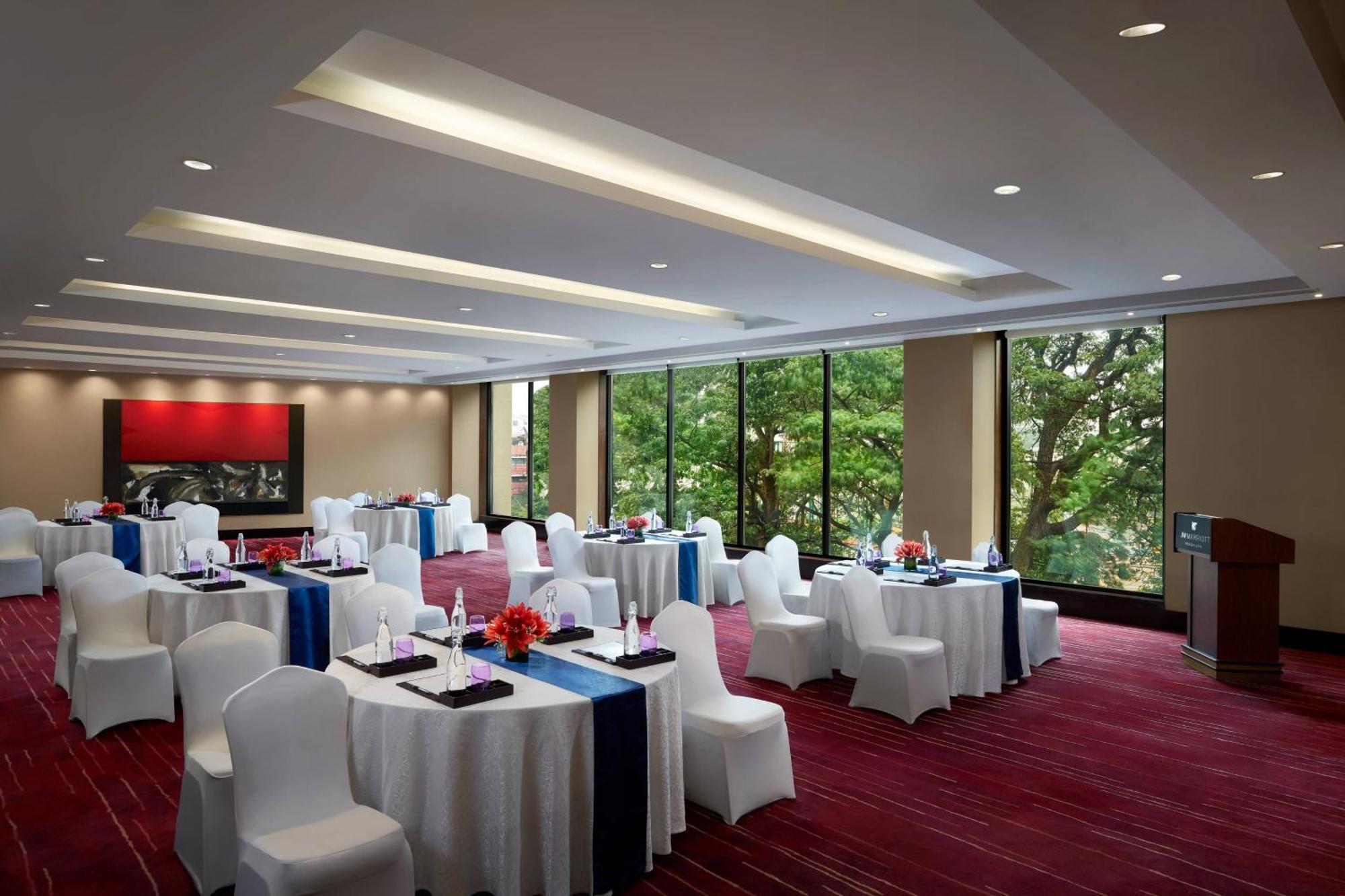 Jw Marriott Hotel Bengaluru Buitenkant foto